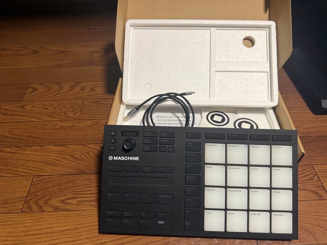 DTM・DAW Native Instruments Maschine Mikro MK3