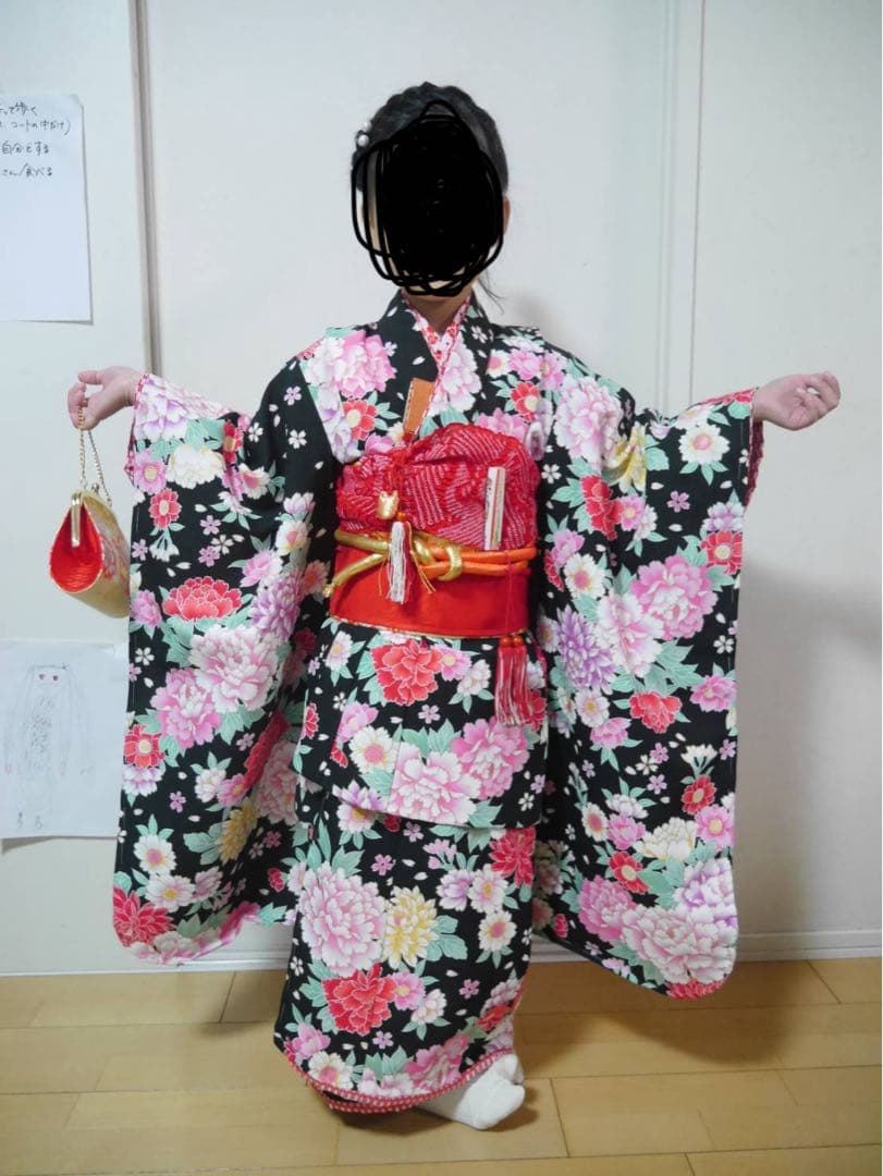 晴れ着‼️七五三用着物 黒とピンクの花柄