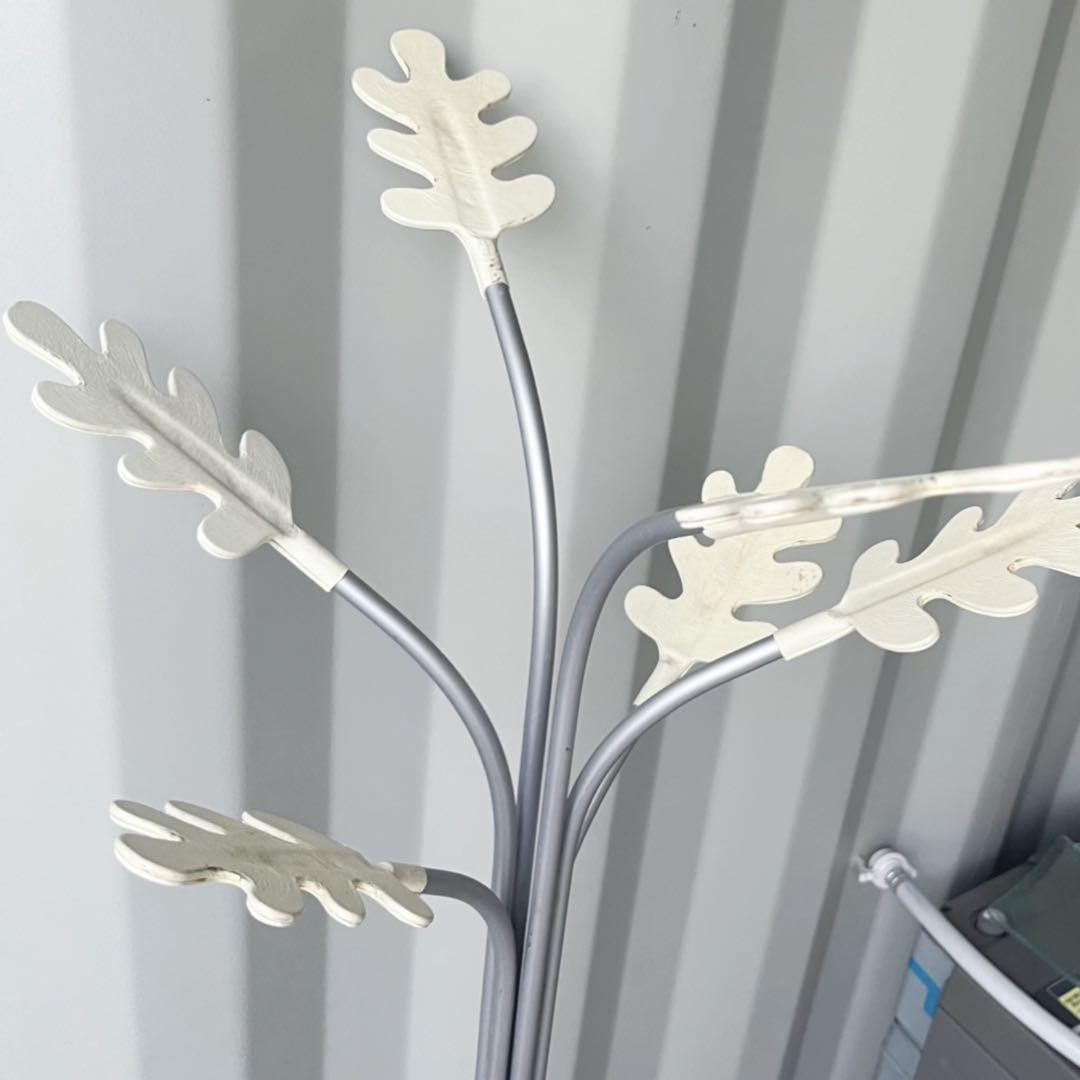 取付無料！ポルトローナフラウ トリ ハンガーラック 本革ホワイト6着