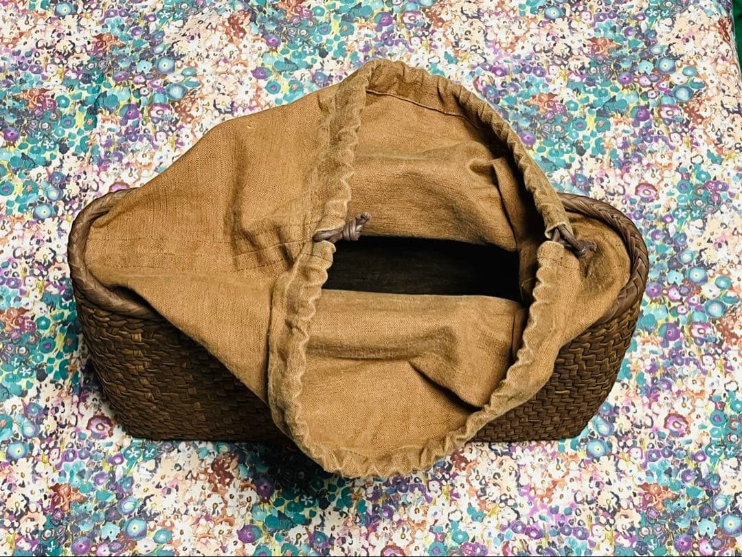 やまぶどう籠　柿渋布ふた付き