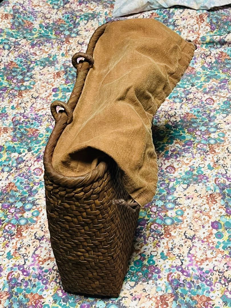 やまぶどう籠　柿渋布ふた付き