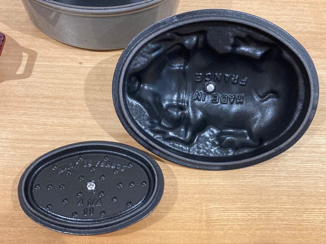 staub 旧ピギーココット　オーバル　17 レア　ストウブ