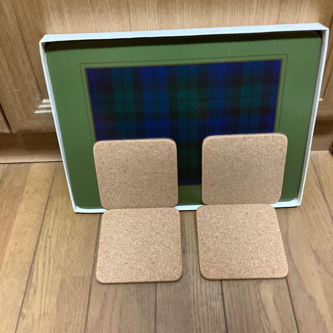 ハロッズナイトブリッジ　《テーブルマット４枚　コースター４枚》ハロッズより直輸入