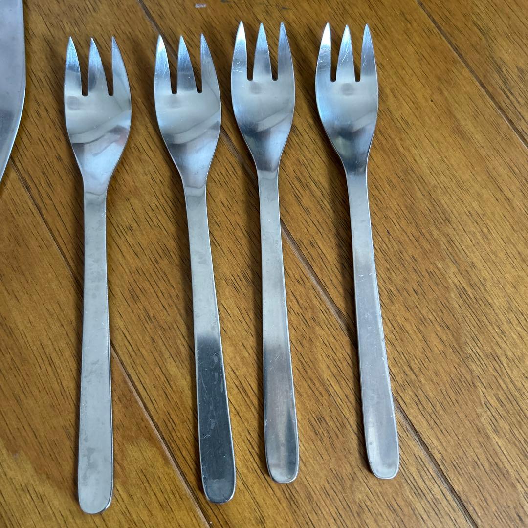 柳宗理　ステンレスカトラリーセット　18本