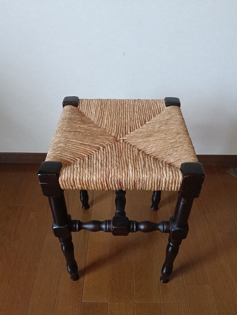 イギリス アンティーク ヴィンテージ ラッシュシート スツール　椅子 手仕事
