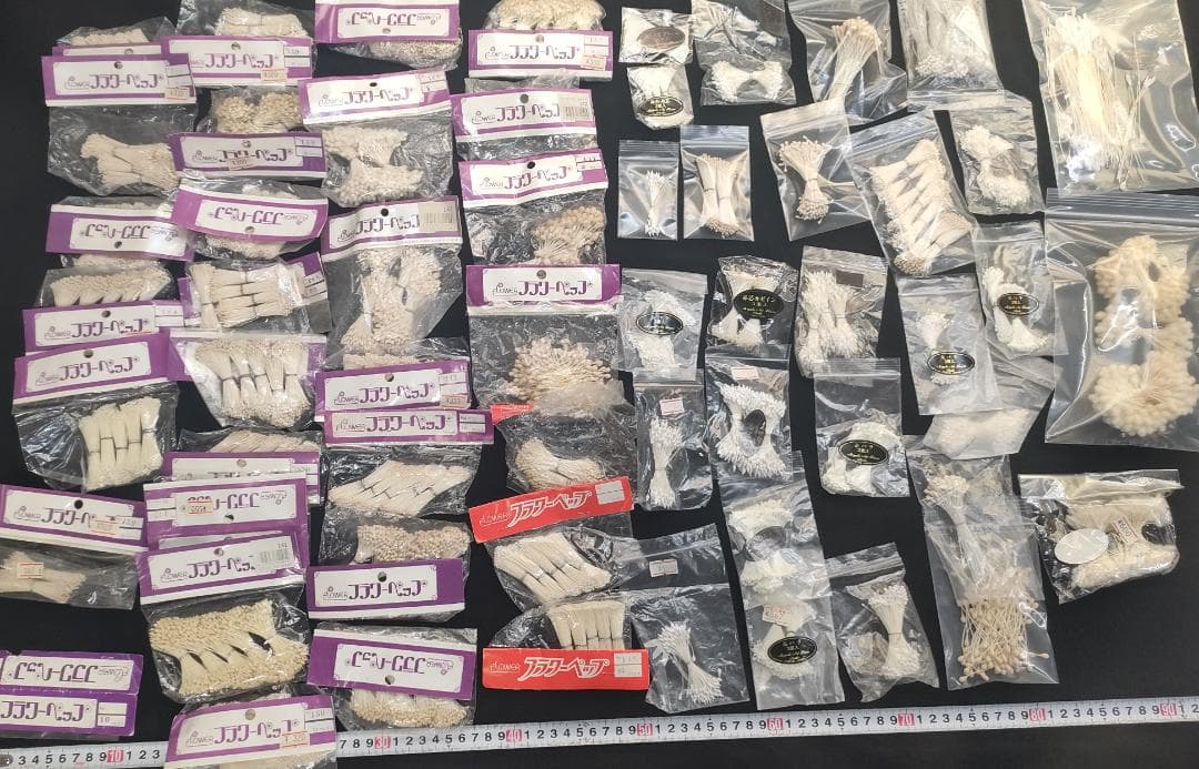 アートフラワー抜き弁　58袋まとめて　花弁深雪アート　白系ペップ　白系