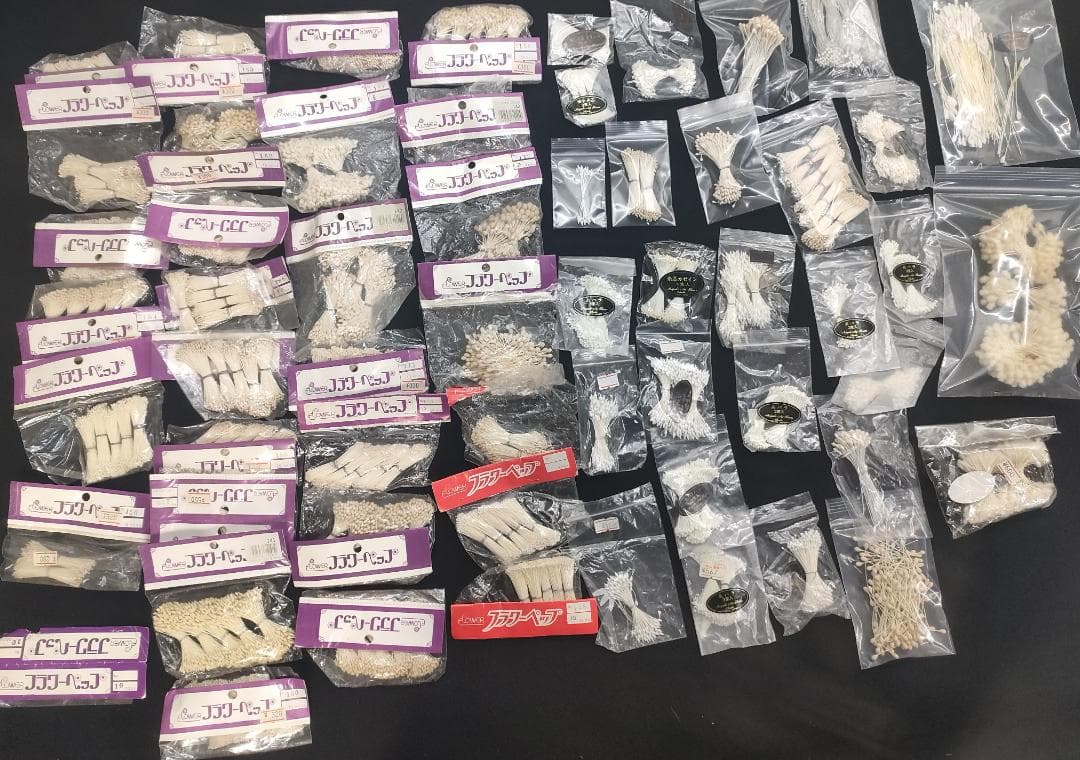 アートフラワー抜き弁　58袋まとめて　花弁深雪アート　白系ペップ　白系