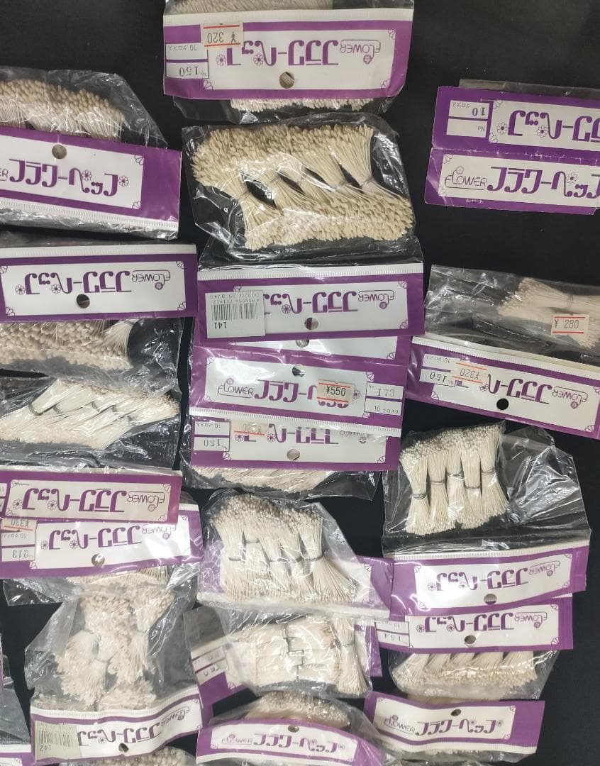 アートフラワー抜き弁　58袋まとめて　花弁深雪アート　白系ペップ　白系