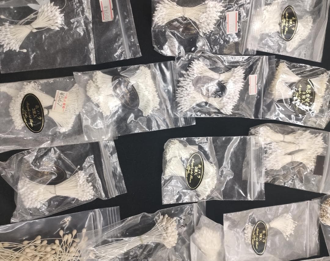 アートフラワー抜き弁　58袋まとめて　花弁深雪アート　白系ペップ　白系