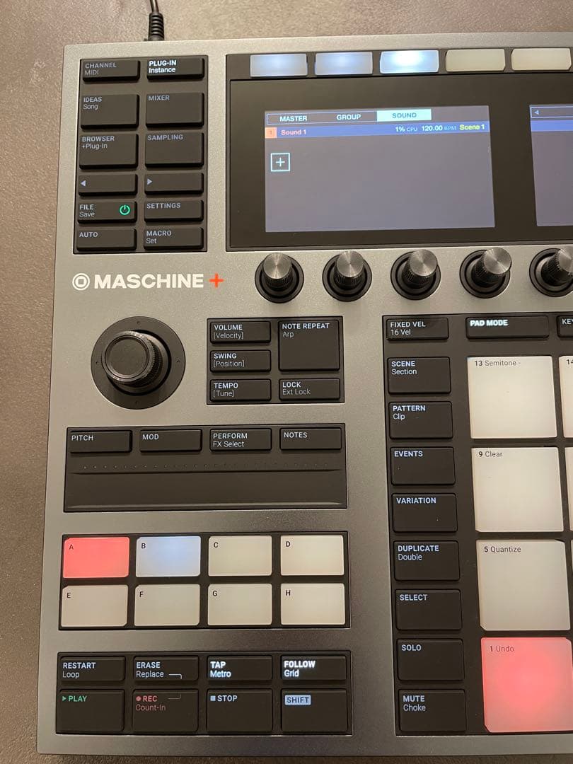 DTM・DAW NATIVE INSTRUMENTS MASCHINE +