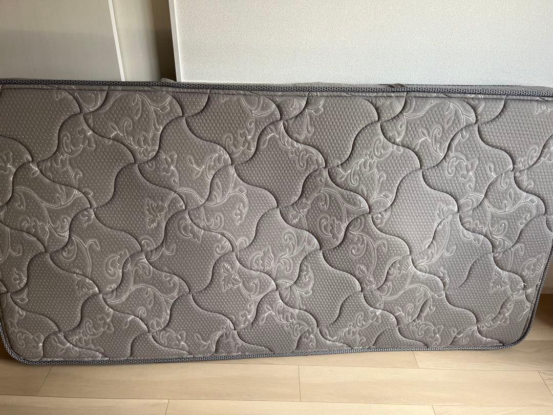 NANA921　シモンズ マットレス シングル 21cm 送料込み