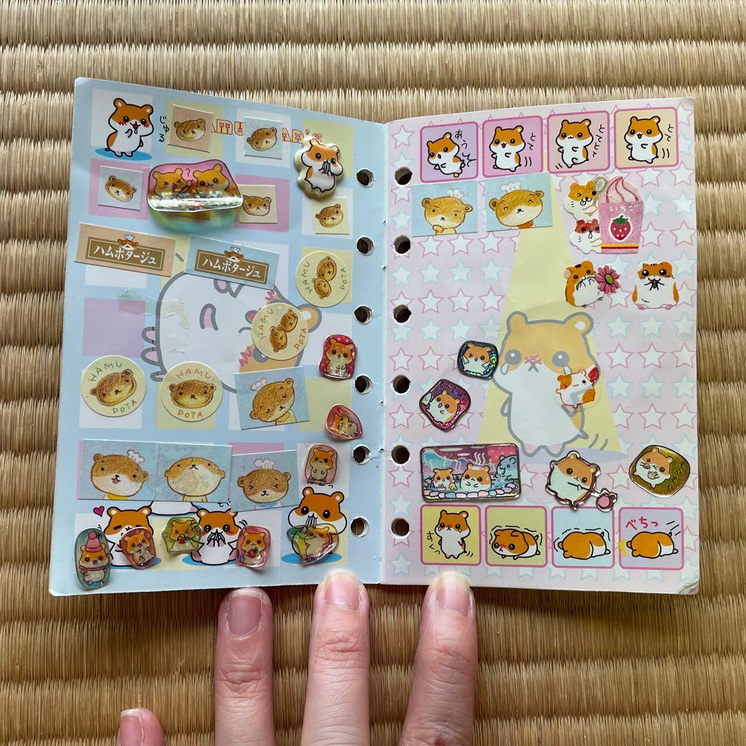 ハムちゃんズ ハムスターシール帳【平成レトロ】 - メルカリ