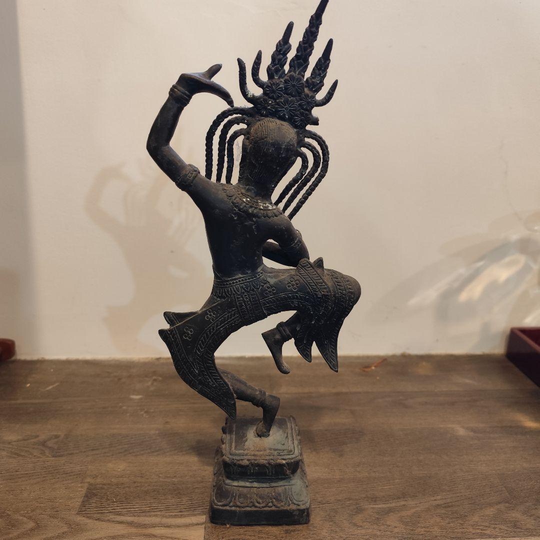アジアのブロンズ彫刻 踊る人物像 約30cm