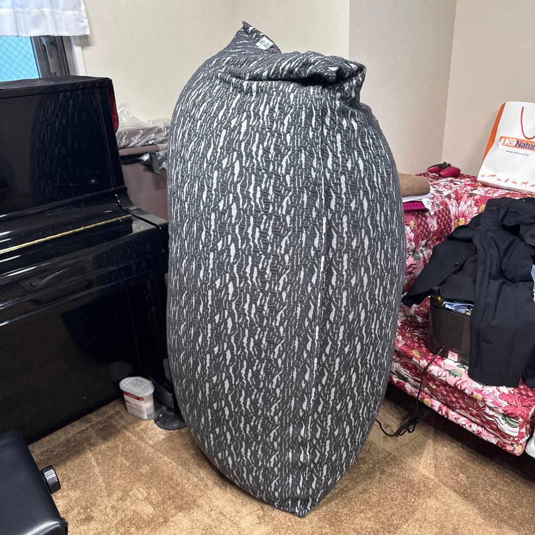 半額以下【猫の毛！注意】ビーズクッション Yogibo Luxe Max