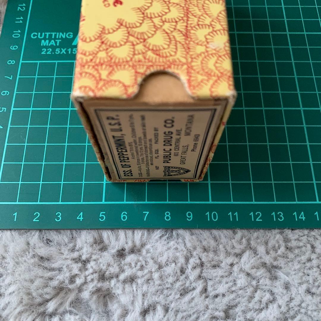 ヴィンテージ 紙もの ファーマシーBOXへ詰め込み - メルカリ