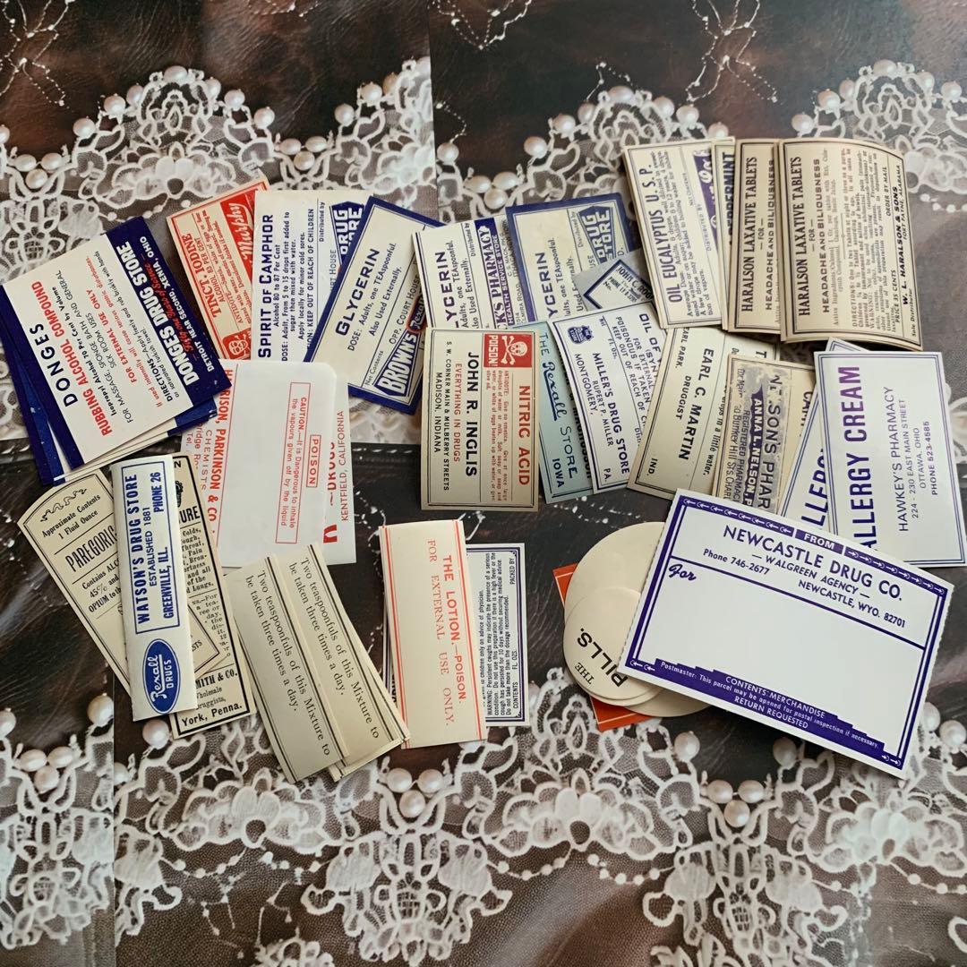 ヴィンテージ 紙もの ファーマシーBOXへ詰め込み - メルカリ