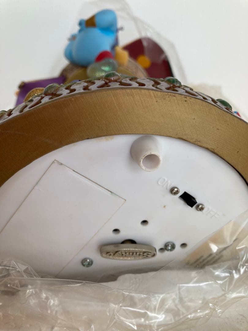 ディズニーストア　アラジン　スノーグローブオルゴール スノードーム　レア