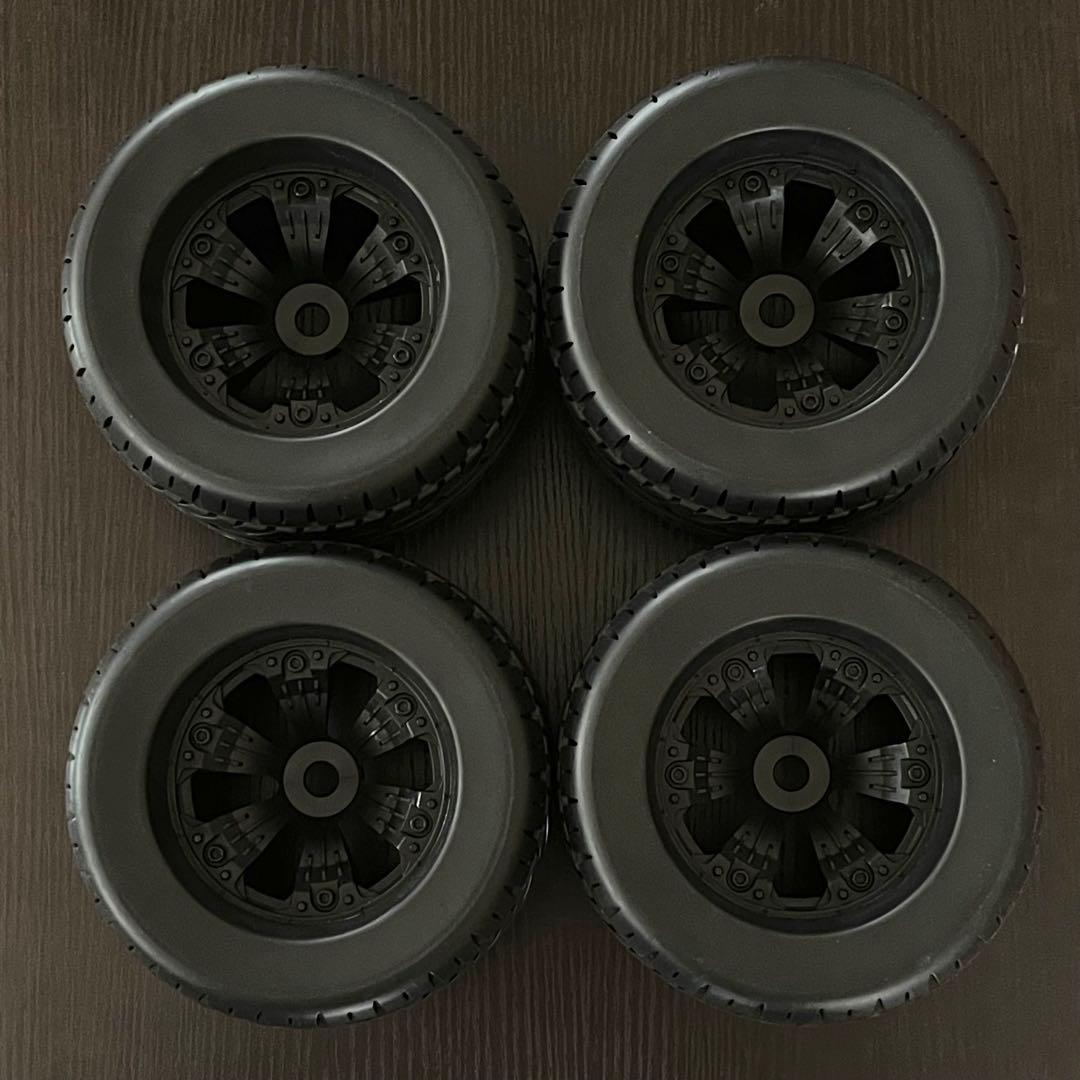 1/8 モントラタイヤホイール 17ミリ◆hpi サベージ モンスタートラック等