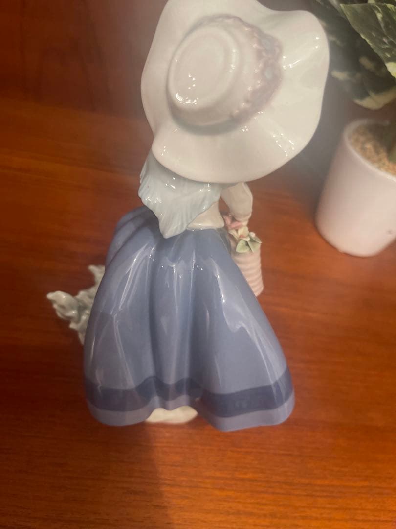LLADRO 綺麗な花ばかり