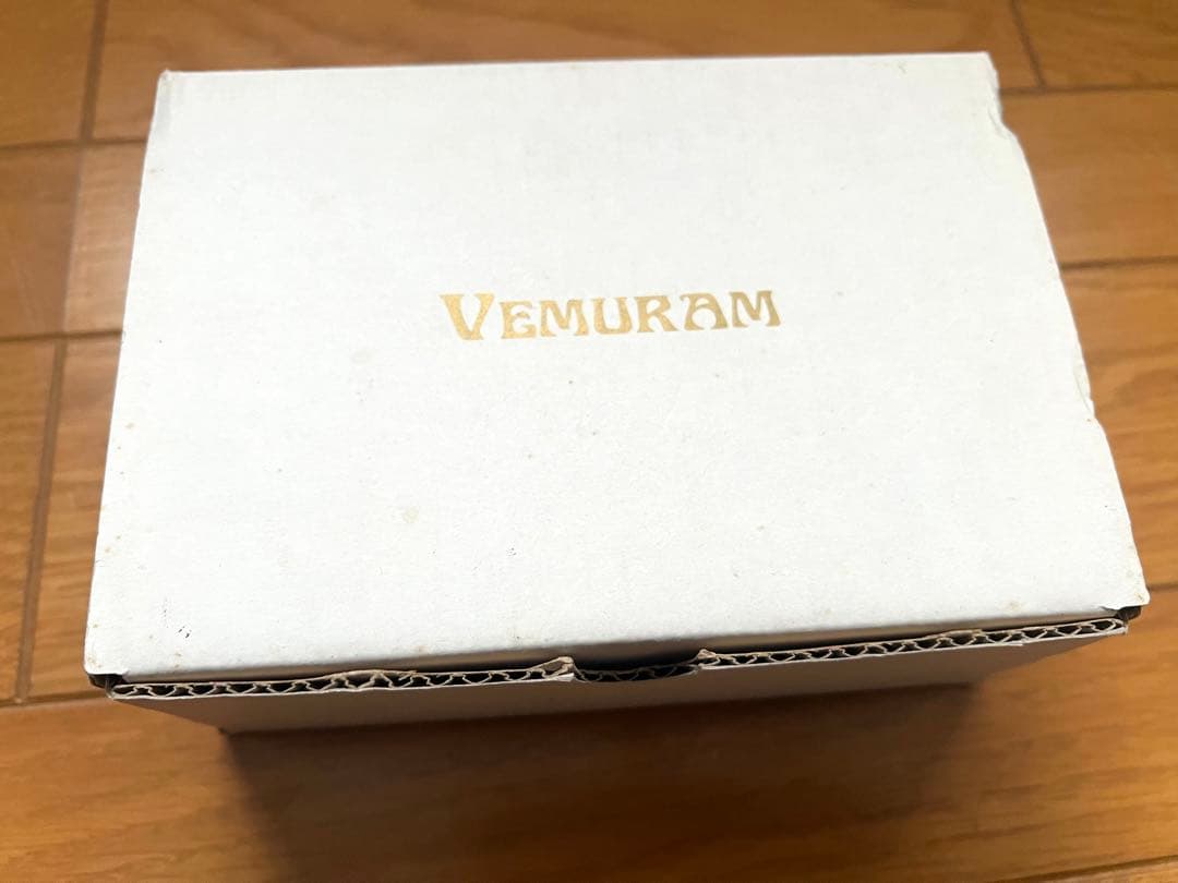 毒*ン様 VEMURAM Rage e