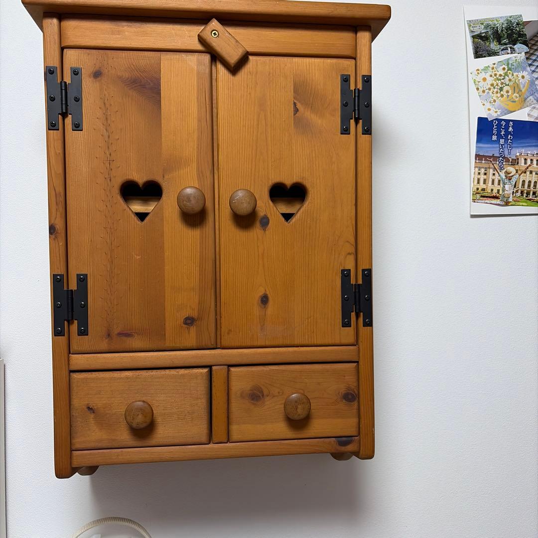 週末大特価‼️木製カントリー風収納キャビネット　お値打ち品‼️