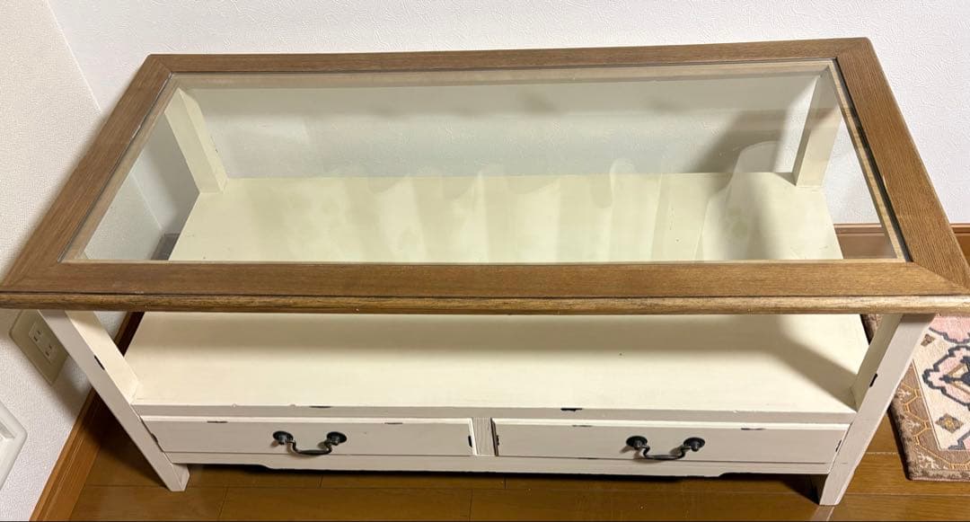 フレンチアンティーク調センターテーブル　ローテーブル　ガラス天板