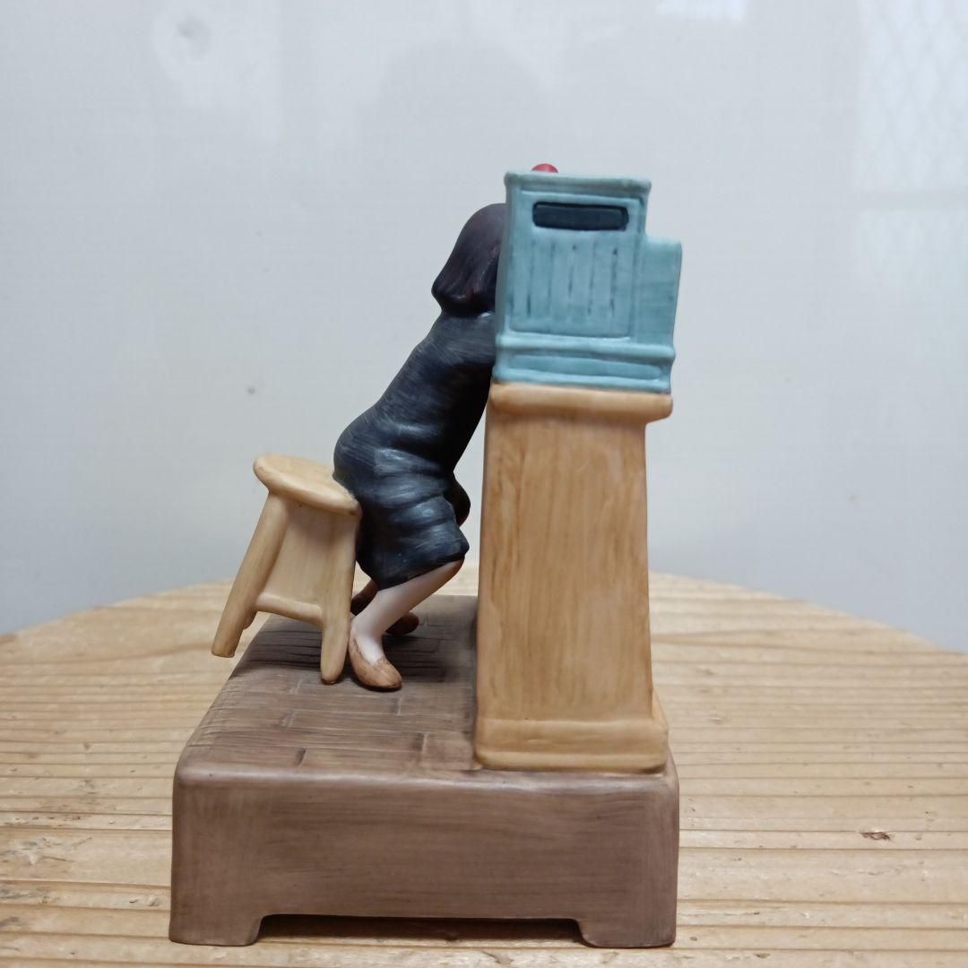 希少ジブリ　魔女の宅急便　キキ　オルゴール　陶器　廃盤品