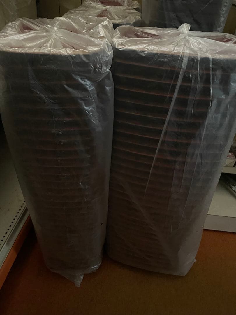 樹脂盛り鉢180個