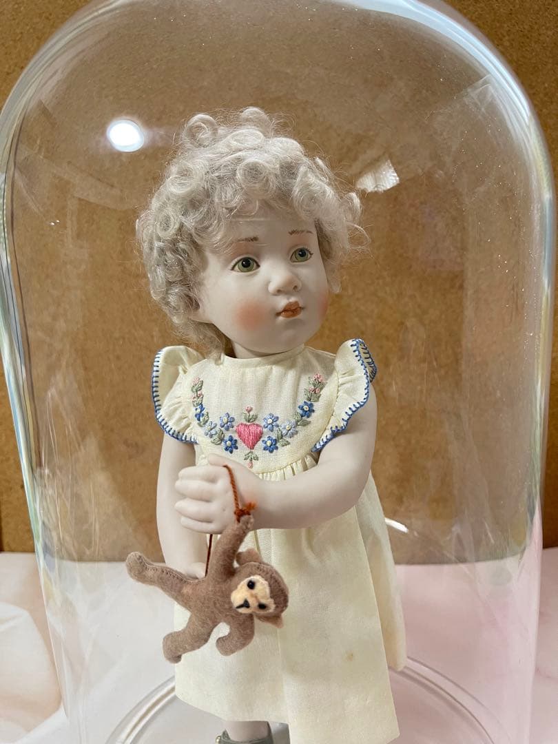 Beatrice Perini Just Like Me 人形 ガラスドーム付き