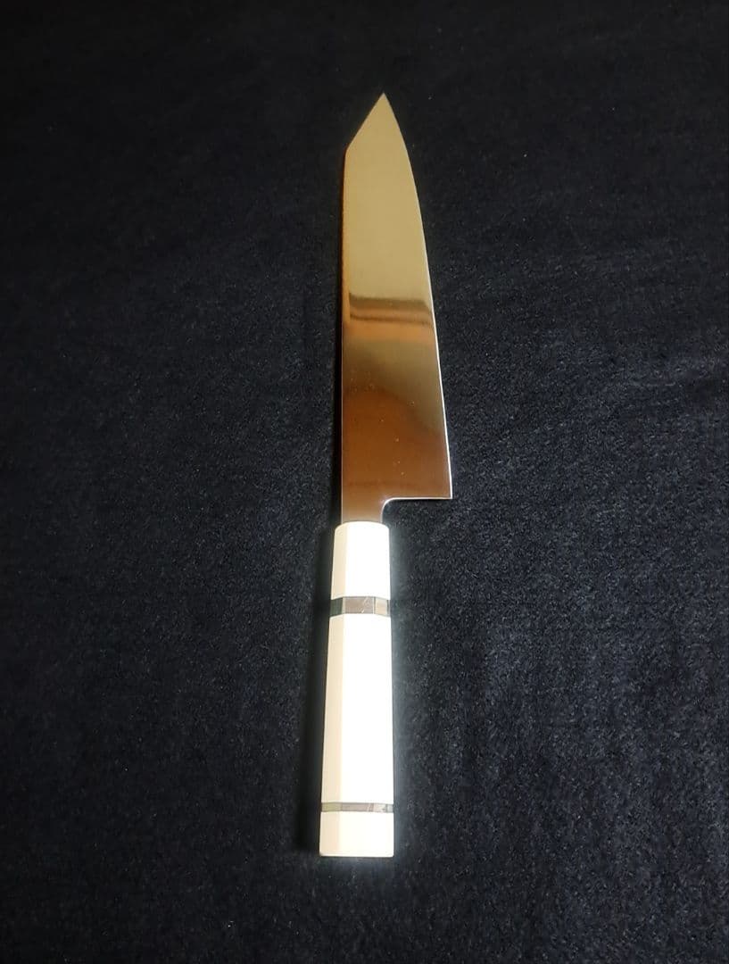 し*こ様 ステン 本焼 V金10号 牛刀 8寸 切付型 鏡面仕上げ 人工象牙八角