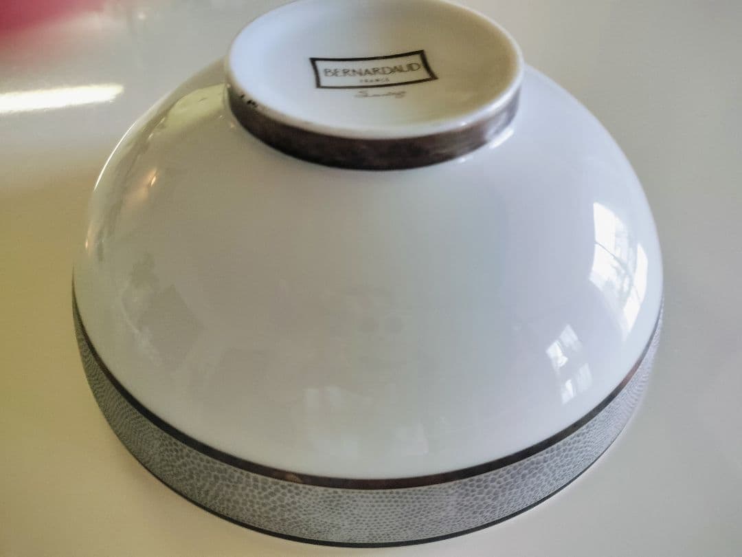 セラミック製テクスチャー　ボウル　ベルナルドフランス製