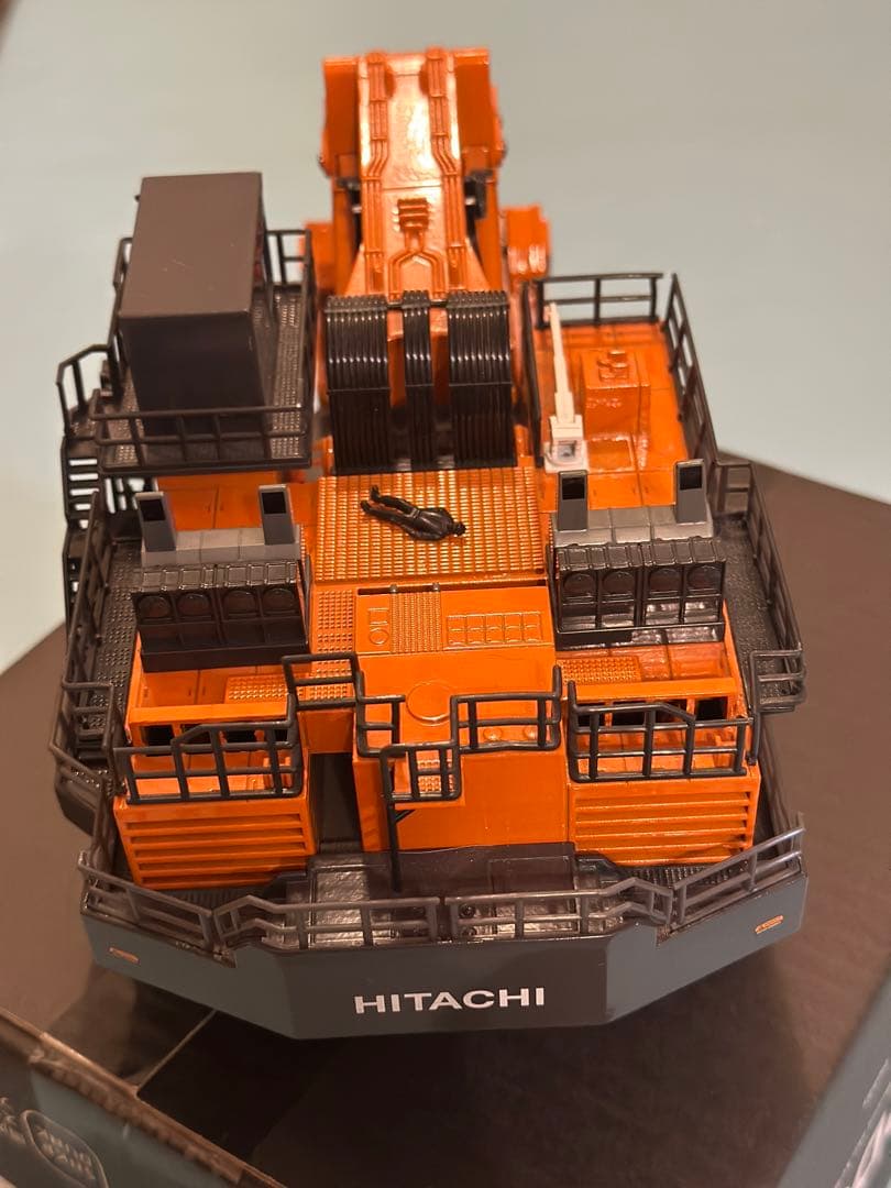 日立建機 EX8000 ローディングショベル 1/87 - メルカリ