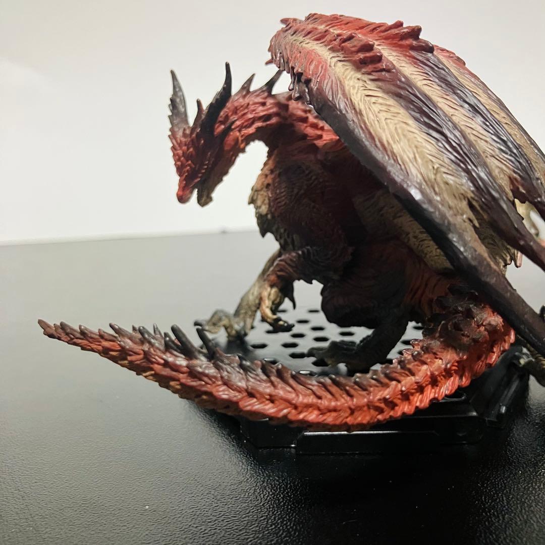 ムフェトジーヴァ&ゼノジーヴァ(臨界状態) フィギア