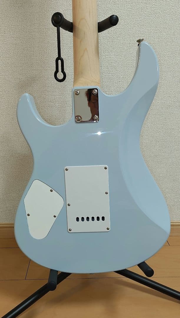 ヤマハ PACIFICA112VM アイスブルー