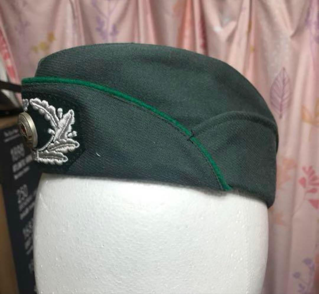 実物　東ドイツ軍制帽２個セット