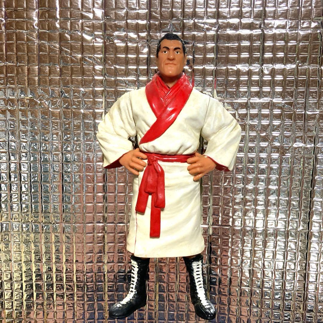 アントニオ猪木 燃える闘魂 闘魂ガウン 引退試合 フィギュア - メルカリ