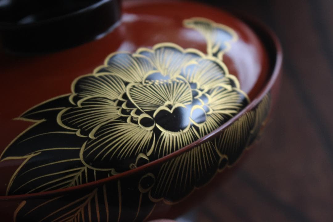 キズ有！上質朱漆に優美な牡丹沈金の映えるお椀2点（検輪島塗懐石椀