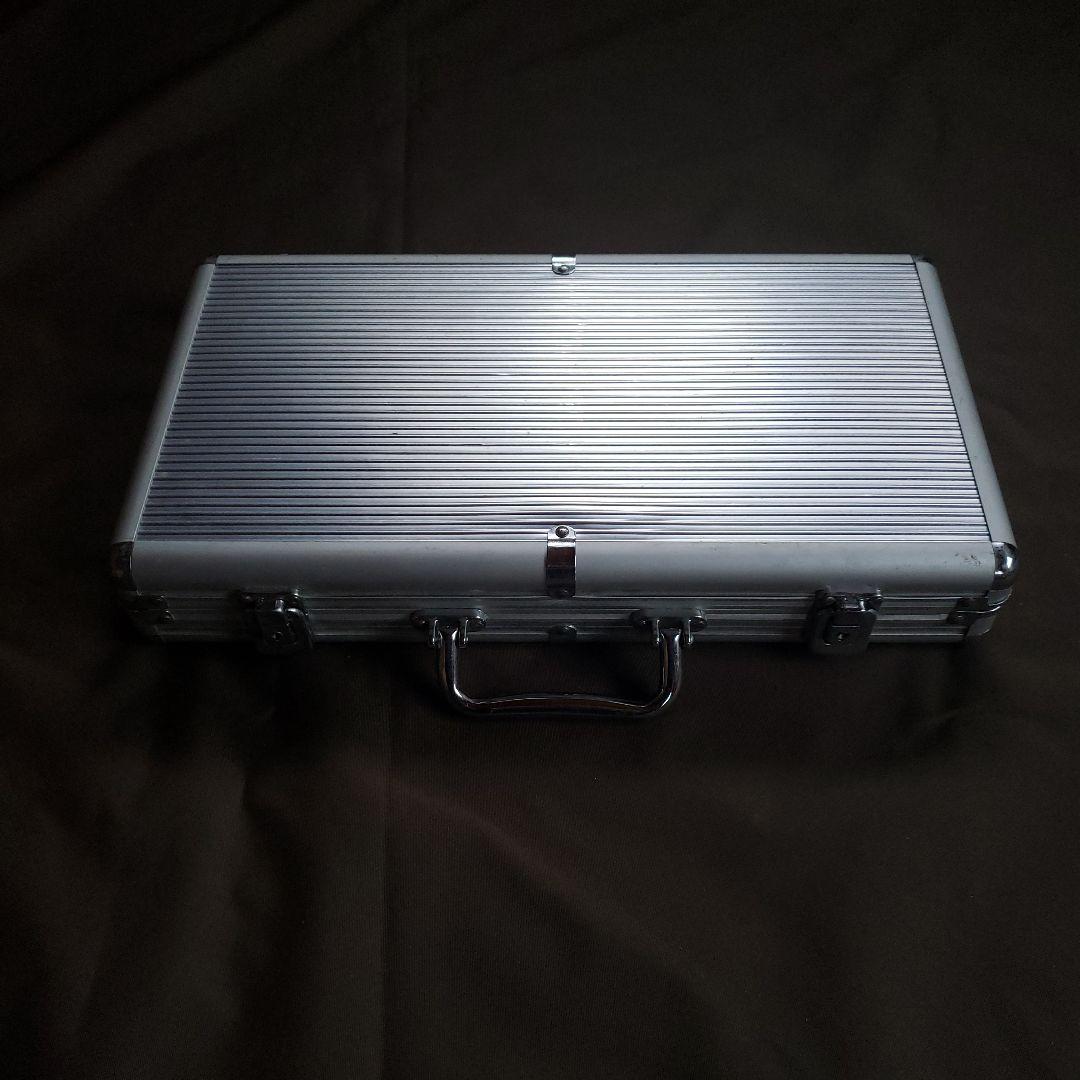 ポーカーチップセット アルミケース付き　MGM