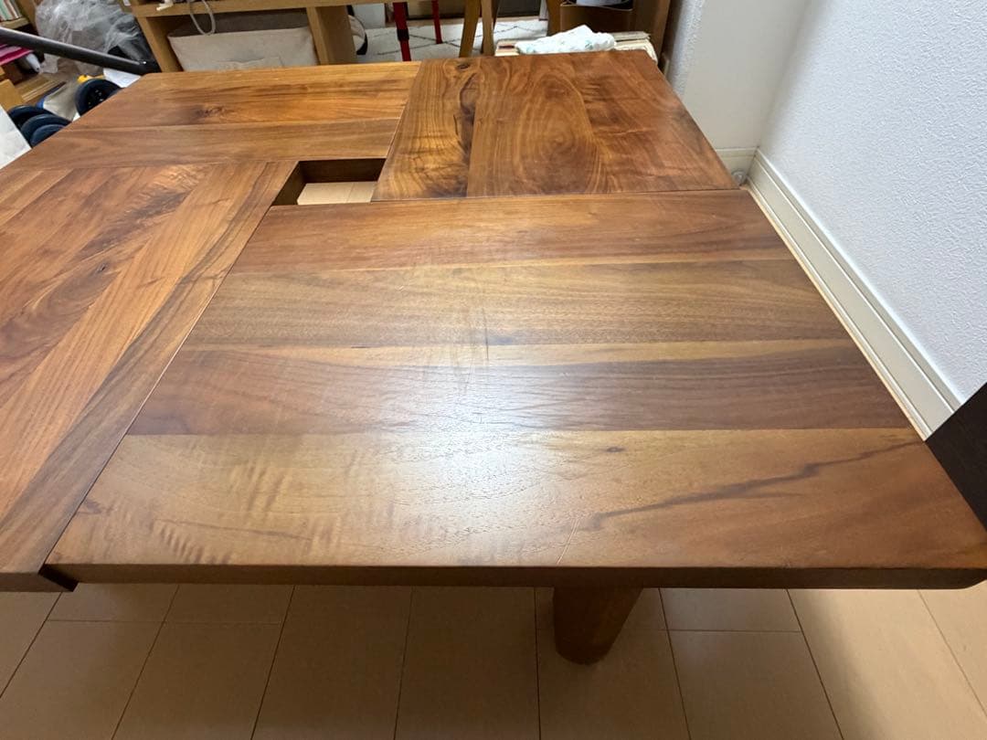 飛騨産業 森のことば 正方形テーブル ウォールナット