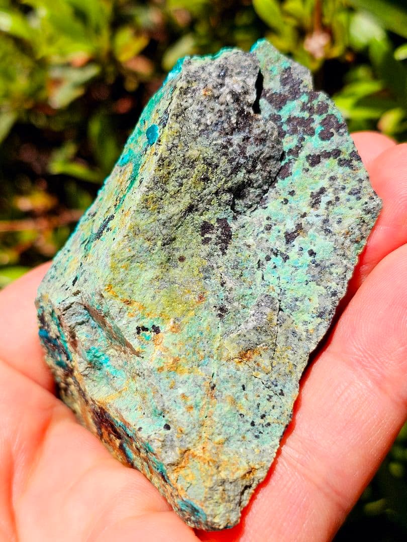 約100g以上あり‼️金運を呼ぶ‼️アメリカ産 クリソコラ 原石