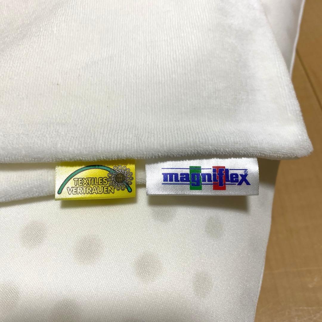 マニフレックス　ピローグランデ　保証書付き