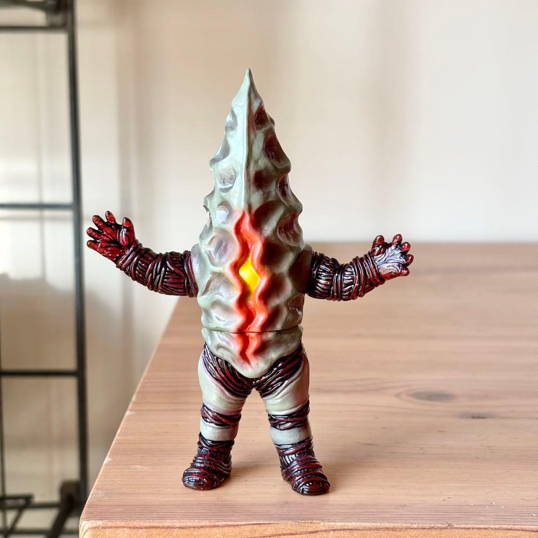 MAXTOY 《ナナシB》 アカネくんの怪獣工房シリーズ ソフビ リペイント