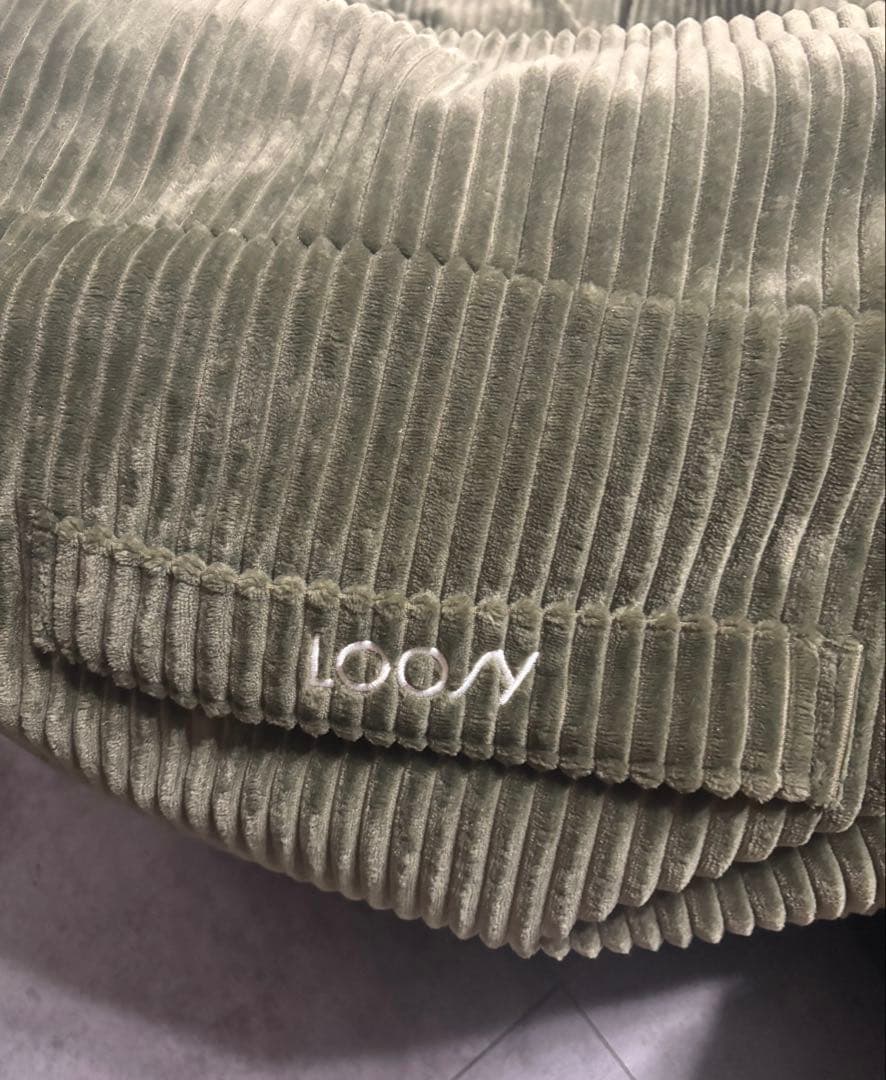 LOOSY HUGME 1人掛けビーズソファ オリーブ