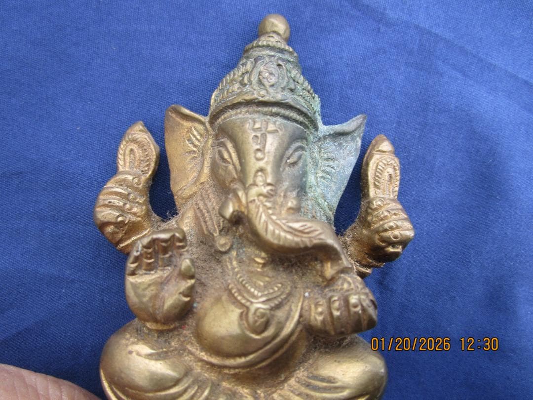 仏像　渡金仏【?】ガネーシャ像　時代物　象の顔の仏　頭部に錆あり　1体