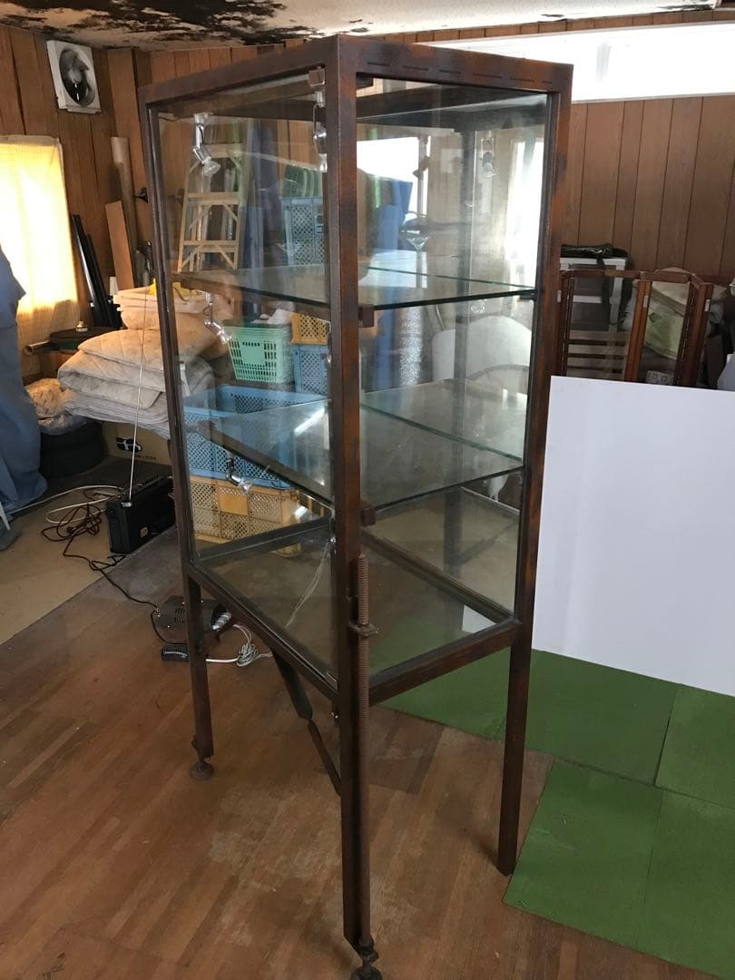 ガラスキャビネット ガラスショーケース ディスプレイケース　鉄製フレーム 岐阜発