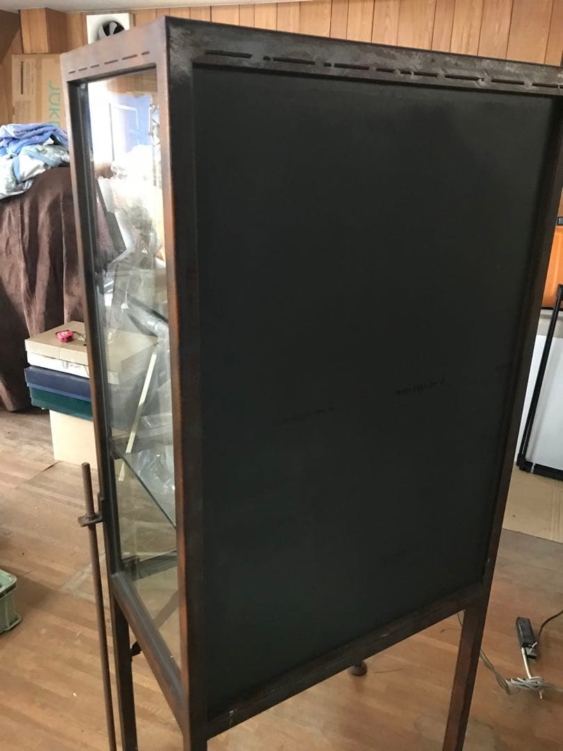 ガラスキャビネット ガラスショーケース ディスプレイケース　鉄製フレーム 岐阜発