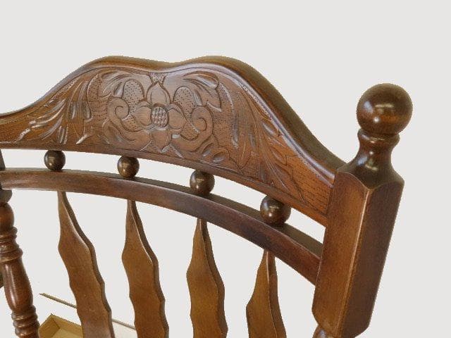 木製　ロッキングチェアー　彫刻入　再塗装済　ＵＳＥＤ