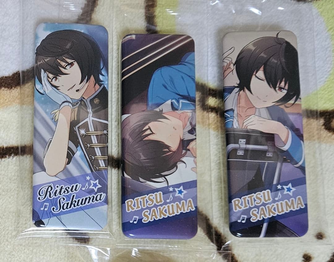 あんスタ 朔間凛月 ロング缶バッジ 特典 - メルカリ