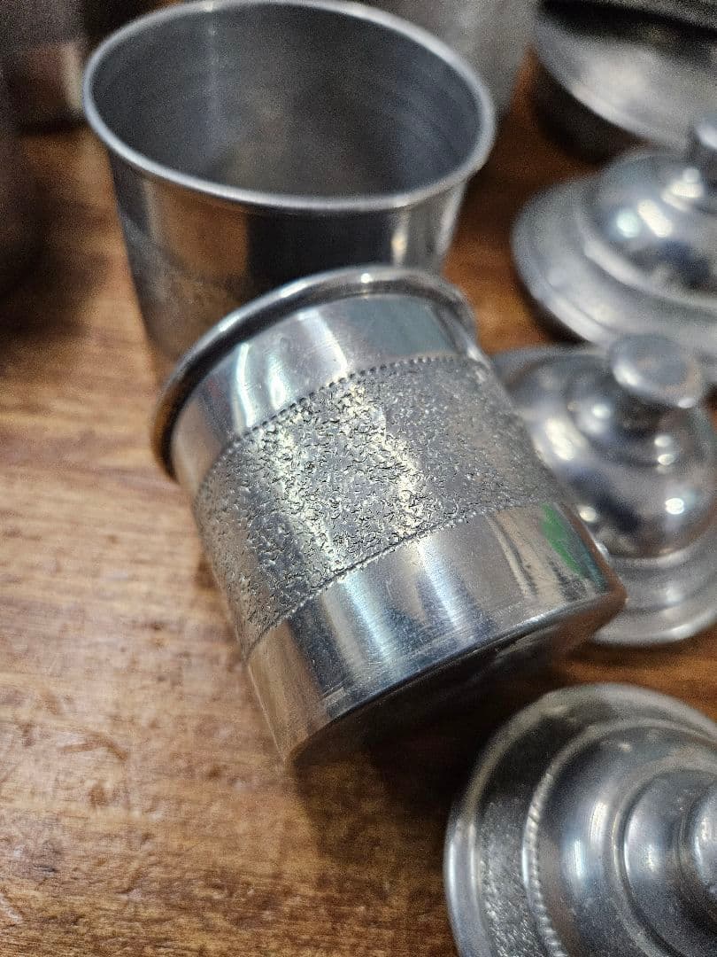 フランスアンティーク 古いアルミのキャニスター 5点セット 蓋付き ポット