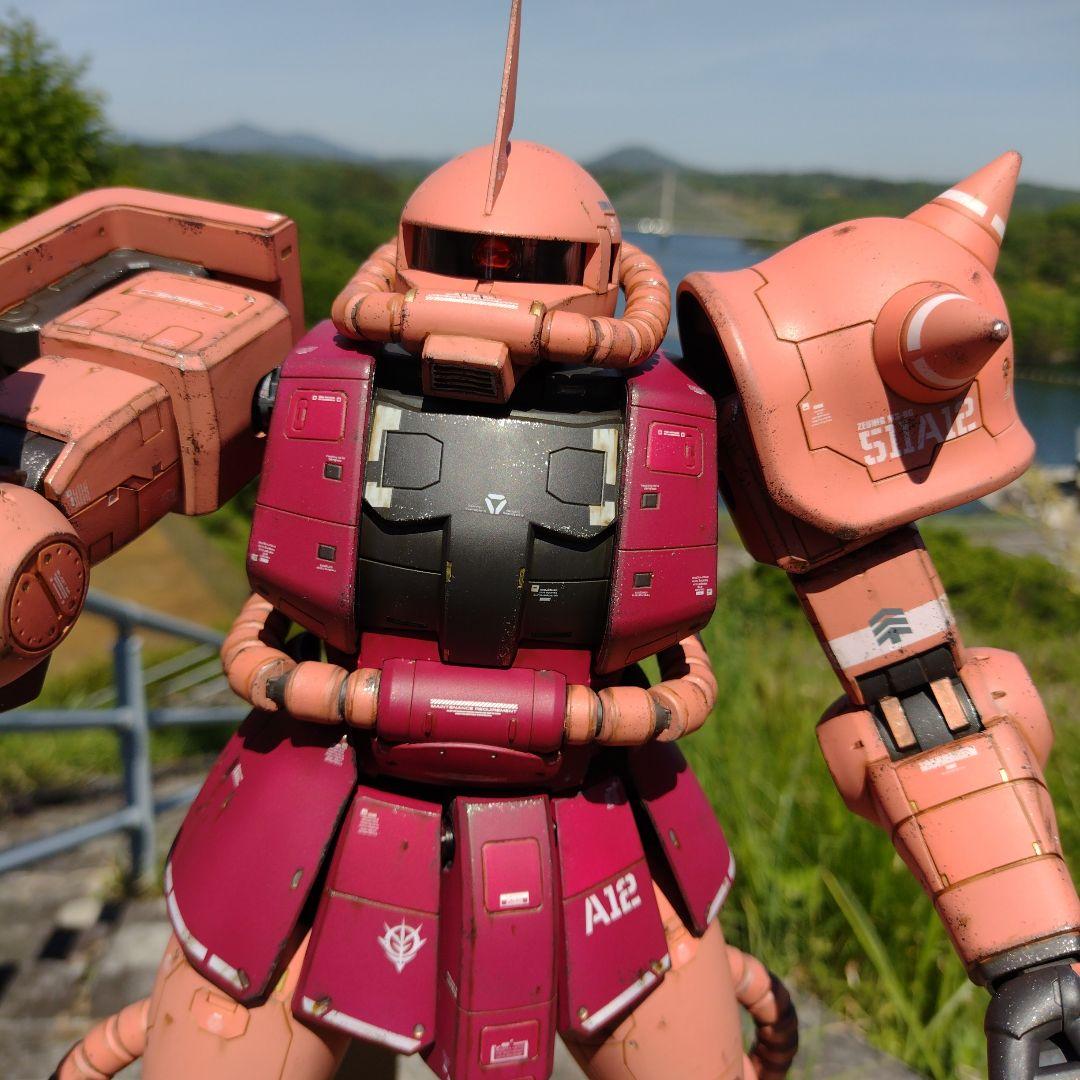 メガサイズ MS-06S シャア専用ザクⅡ 塗装済完成品 1/48 ガンプラ